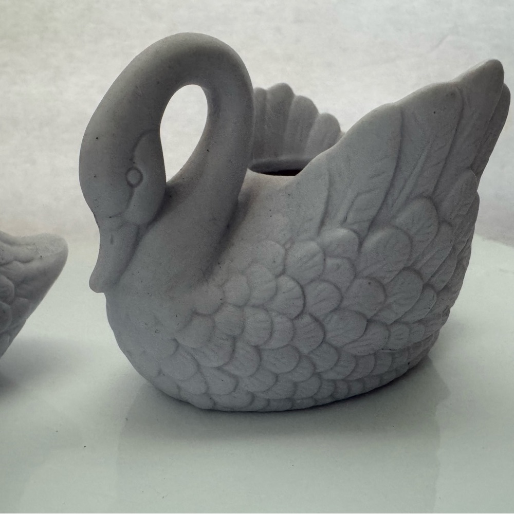 Vintage Beacon Hill Ceramic Swan Candle Holders - Picture 3 of 10